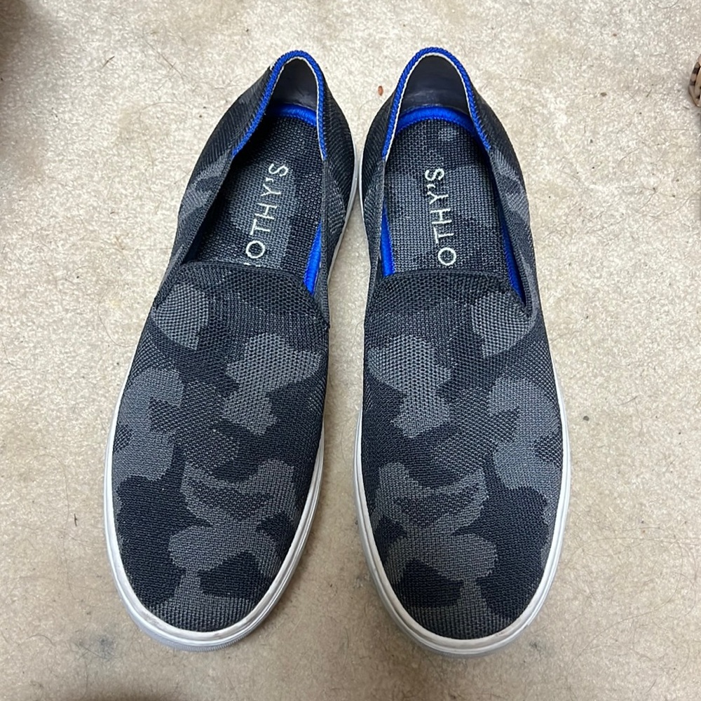 Rothy’s Black Camo